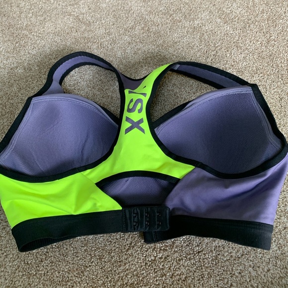 VSX maximum Support Sports Bra - Picture 3 of 4